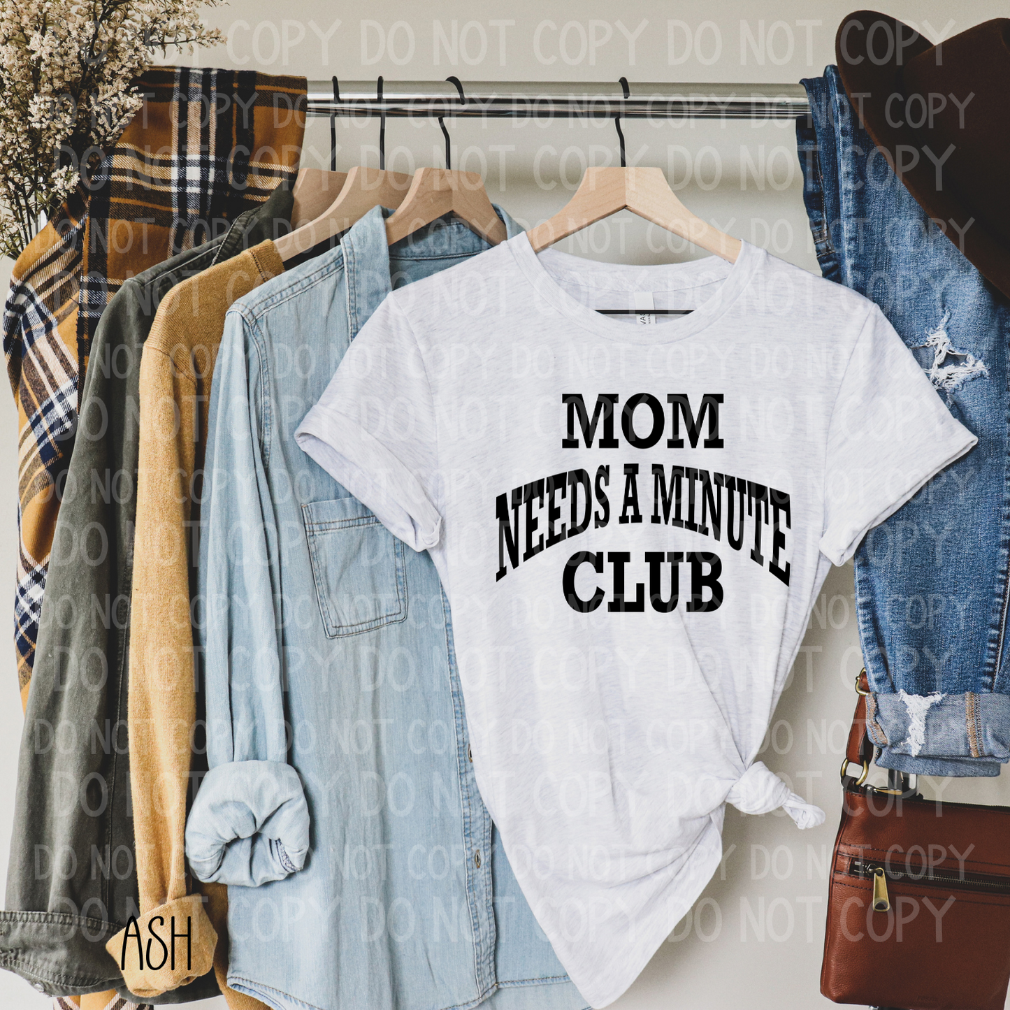 Mom Needs A Minute Club (Black)